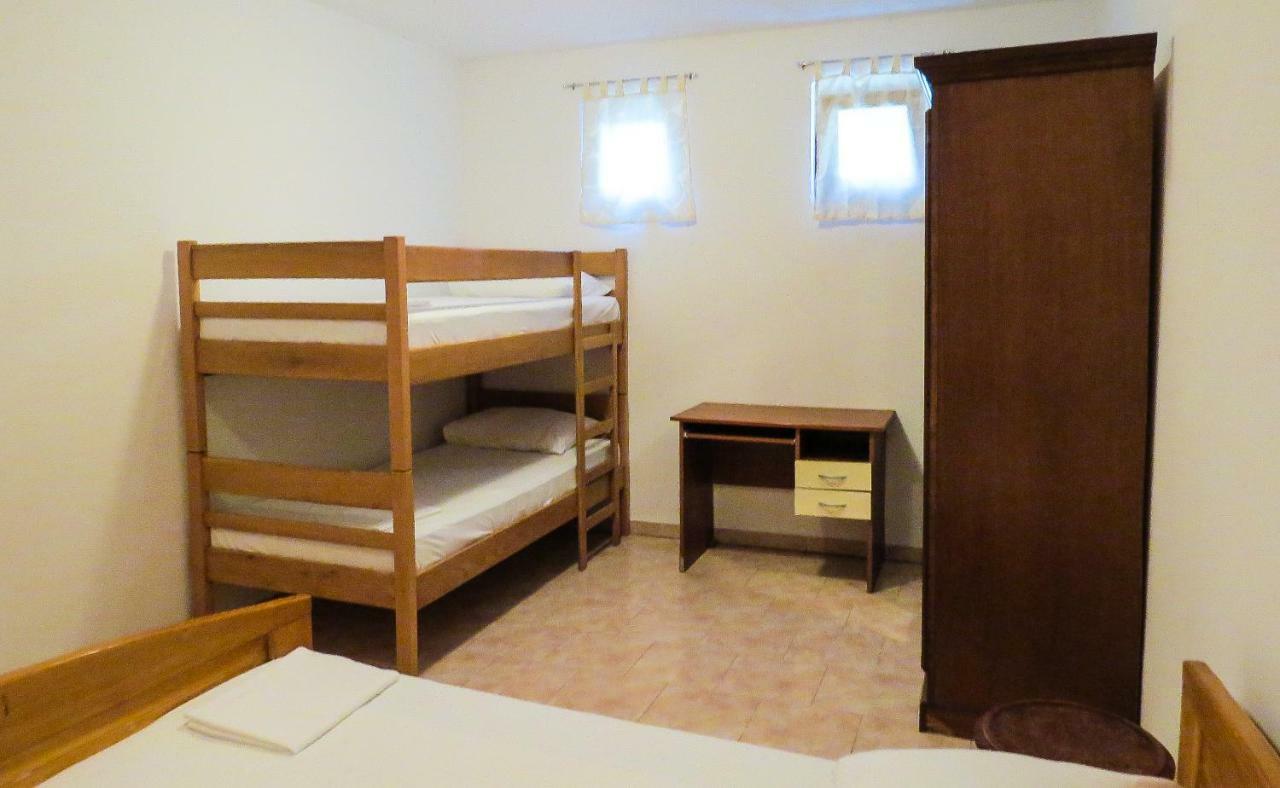 Villa Daria Pakostane Ngoại thất bức ảnh