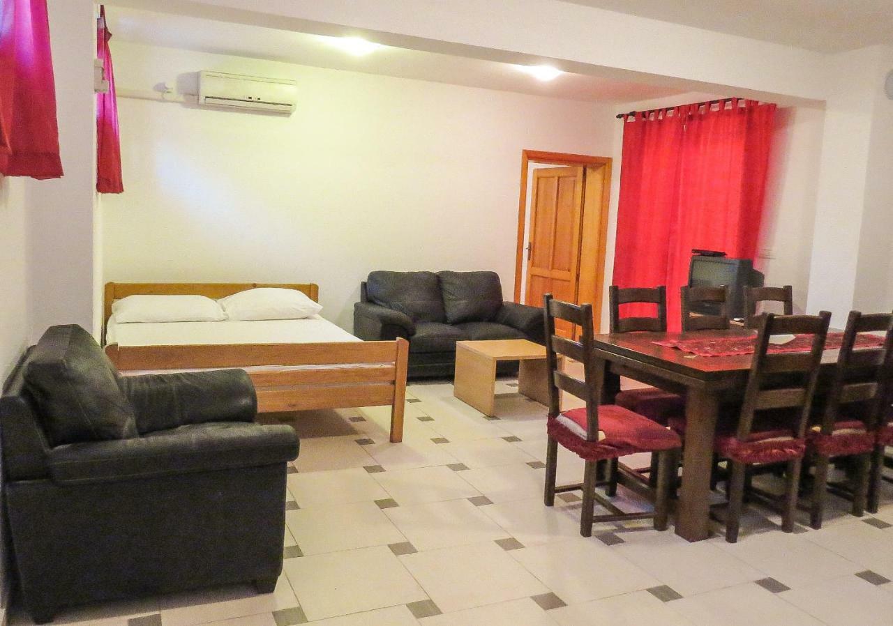 Villa Daria Pakostane Ngoại thất bức ảnh
