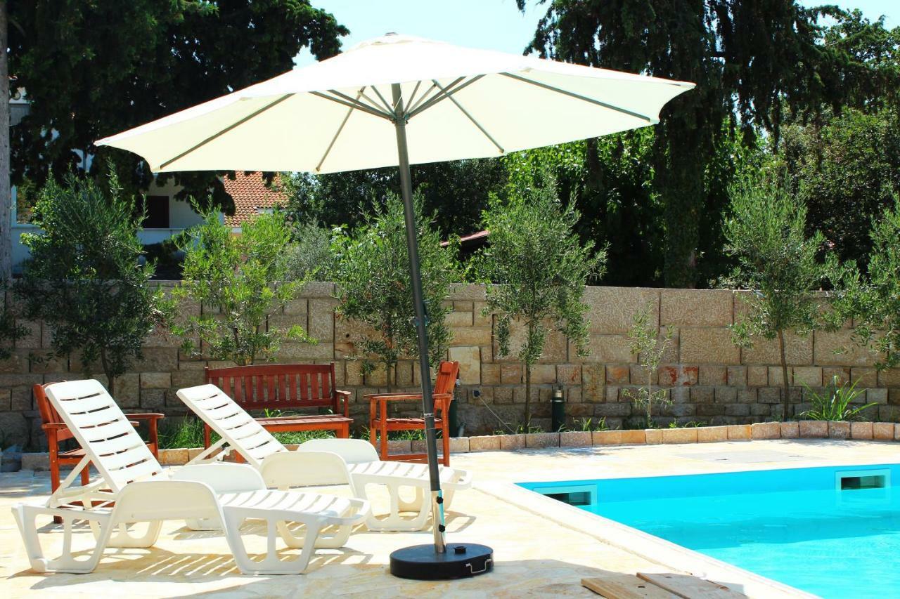 Villa Daria Pakostane Ngoại thất bức ảnh