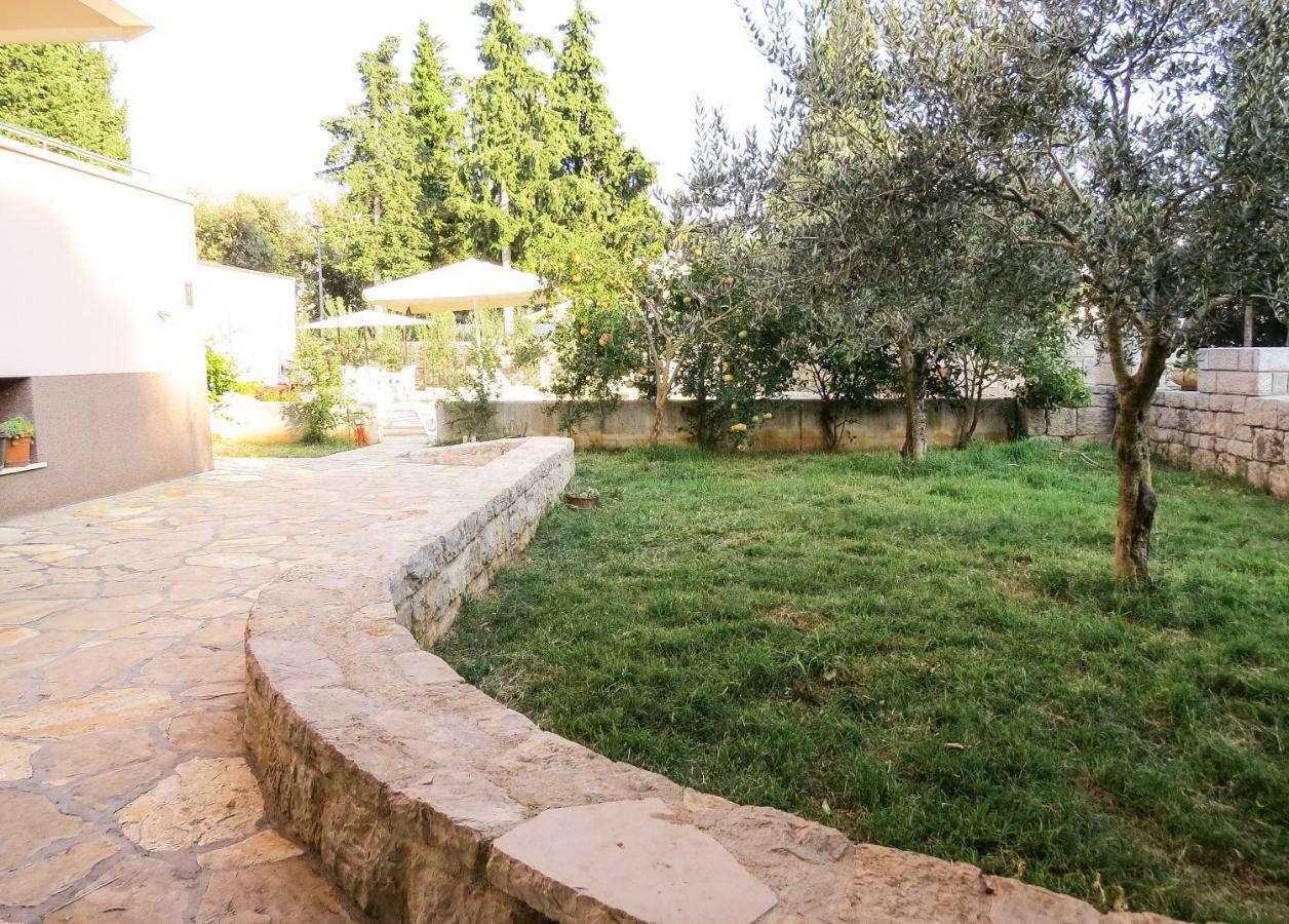 Villa Daria Pakostane Ngoại thất bức ảnh