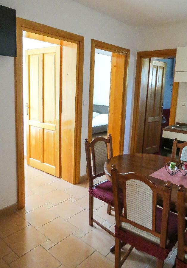 Villa Daria Pakostane Ngoại thất bức ảnh
